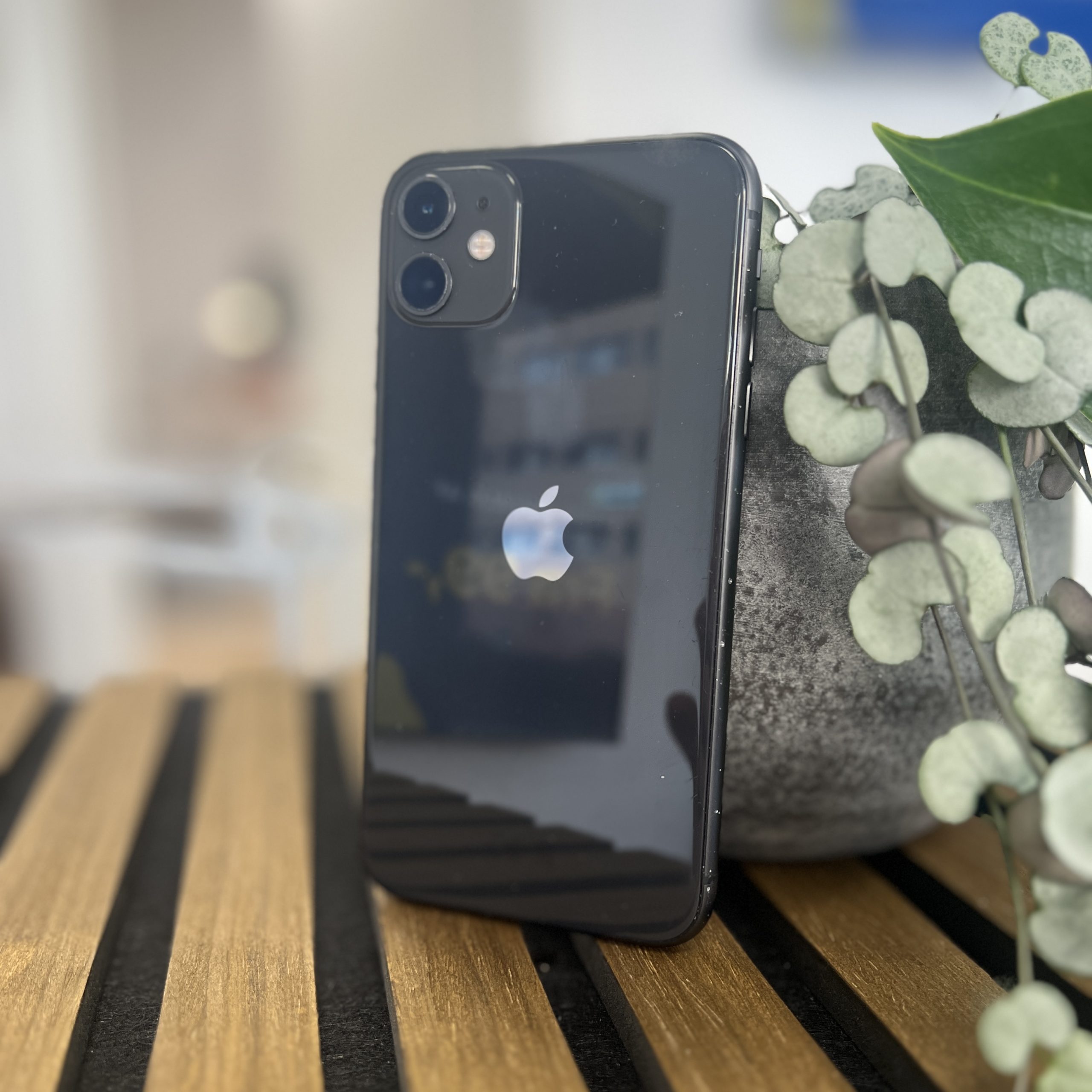 iPhone 11